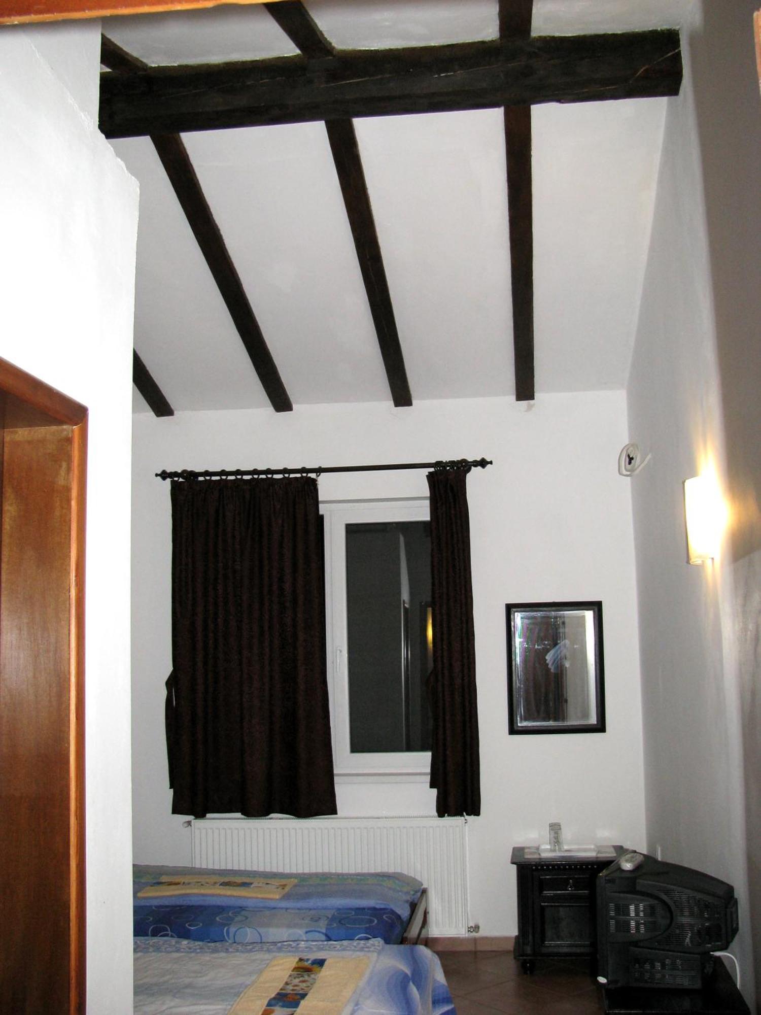 Guest House Familia Samovodene ภายนอก รูปภาพ