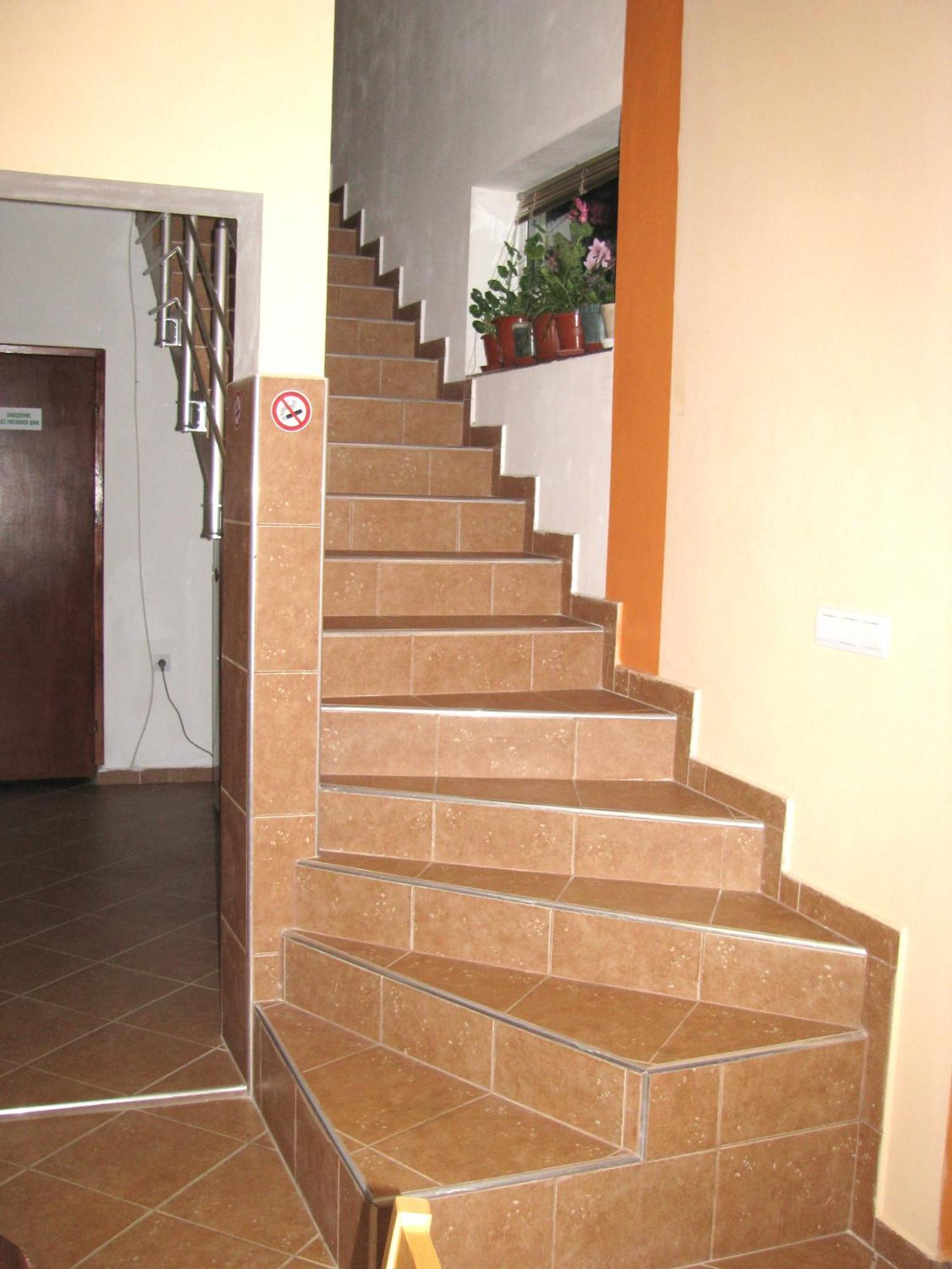 Guest House Familia Samovodene ภายนอก รูปภาพ