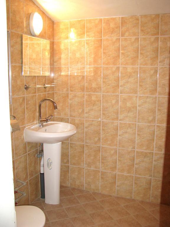 Guest House Familia Samovodene ห้อง รูปภาพ
